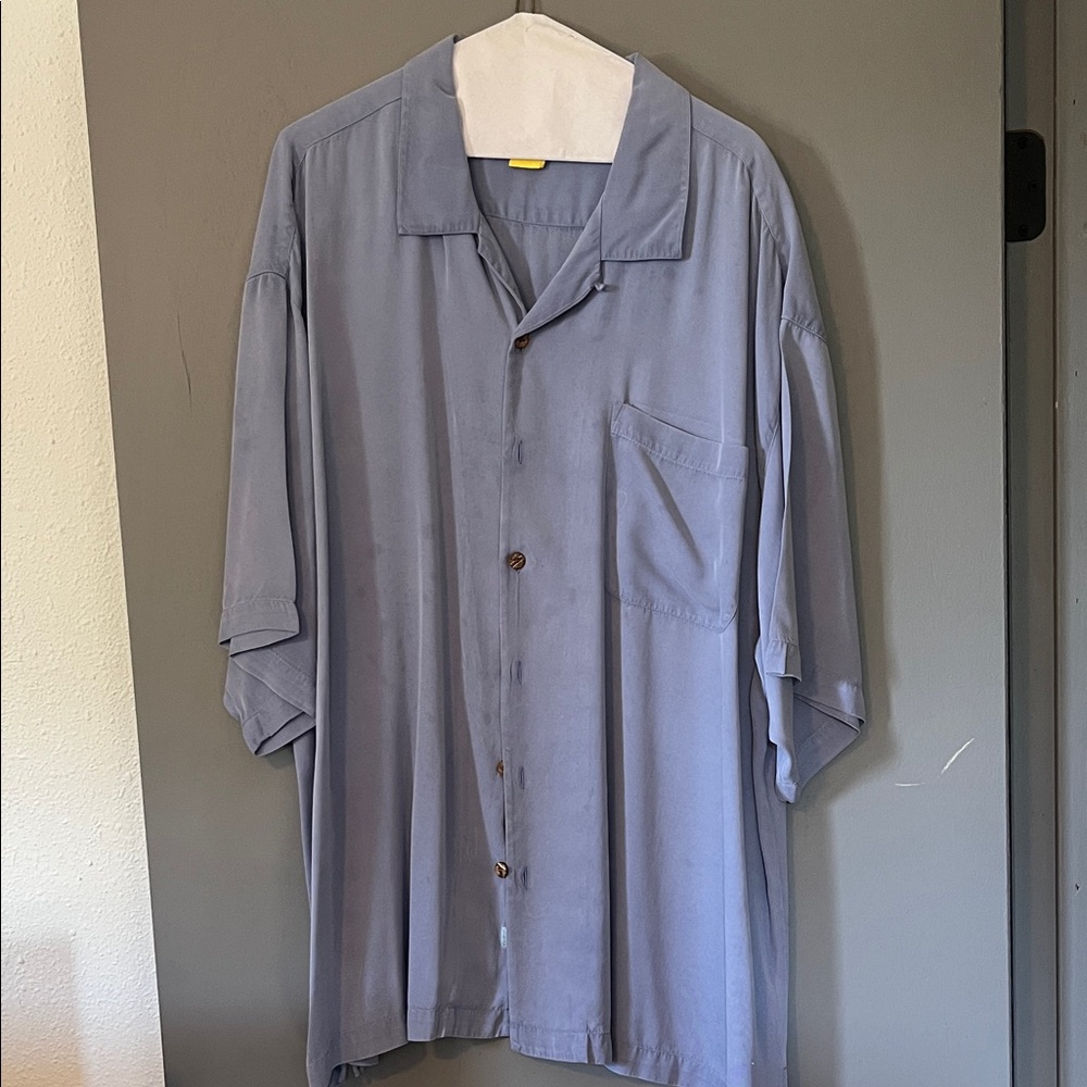 Tommy Bahama Light Blue Casual Button Down Shirt